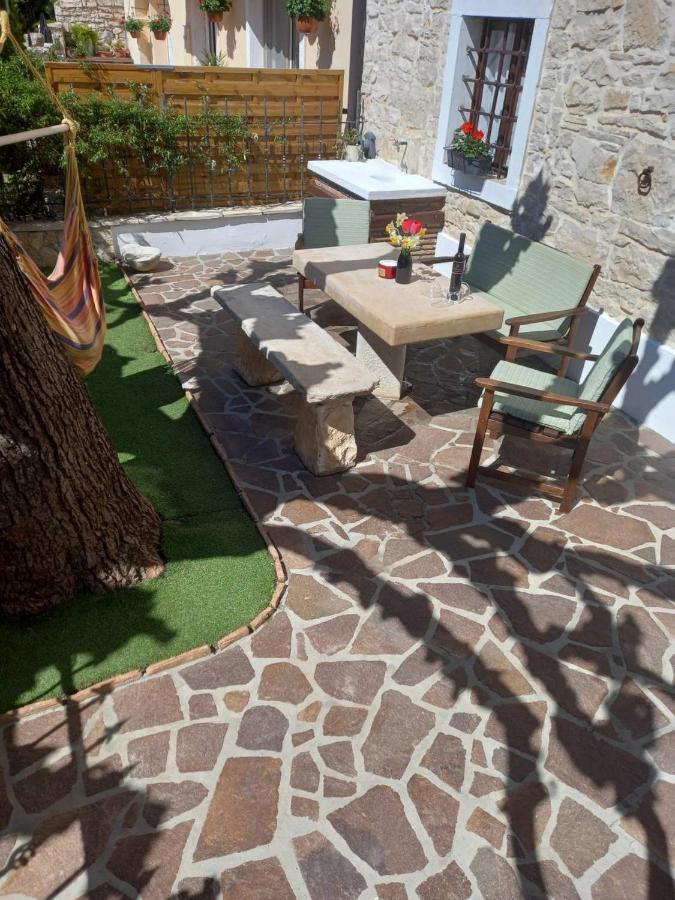 Casa Girasole Villa Buje Eksteriør billede