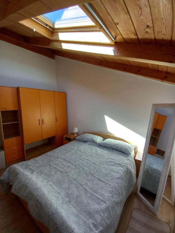 Casa Girasole Villa Buje Eksteriør billede